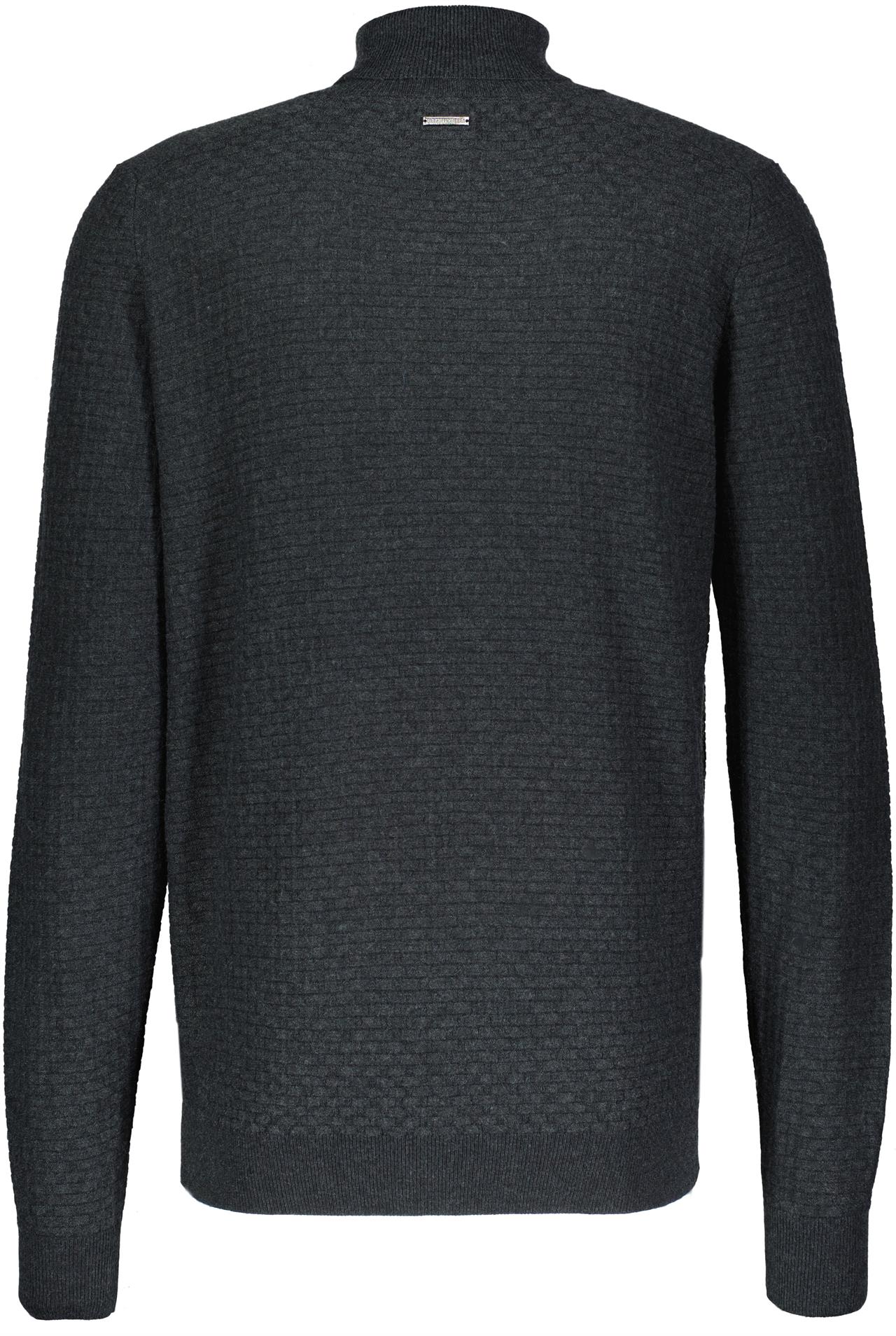 Urbain Pioneers Josten Turtleneck